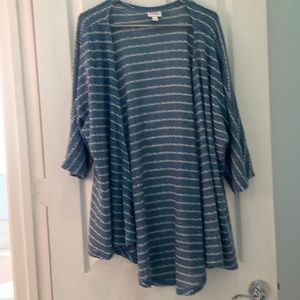 LuLaRoe SZ M. Kimono